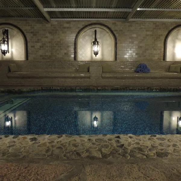 托斯卡纳温泉水疗酒店，位于丝兰谷的酒店