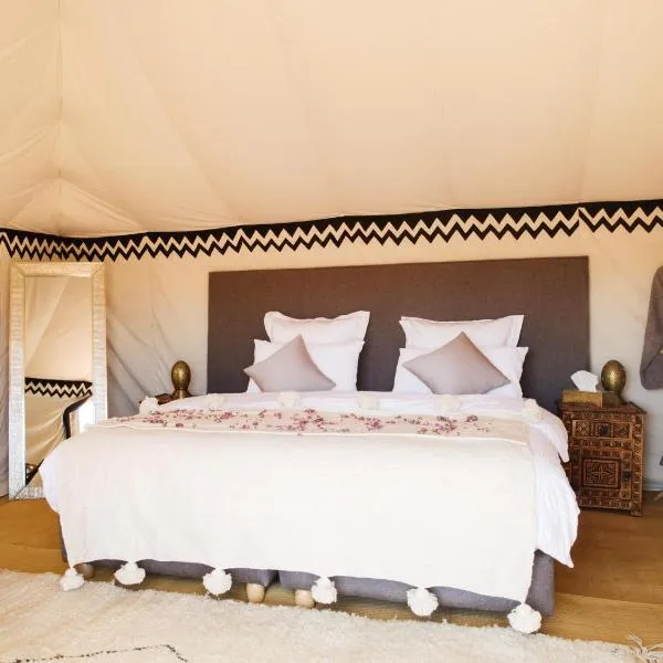 Nubia Luxury Camp Erg Chegaga，位于El Gouera的酒店