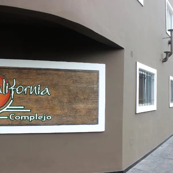 Complejo Kalifornia，位于Presidente Derqui的酒店