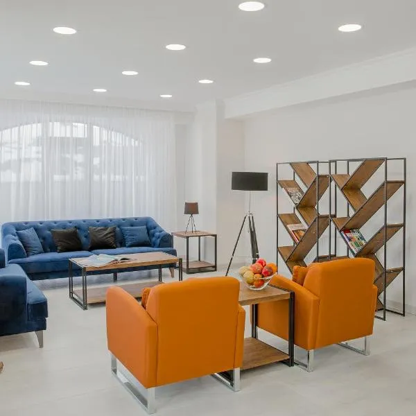 Kokhta Plaza Boutique Hotel，位于巴库里阿尼的酒店