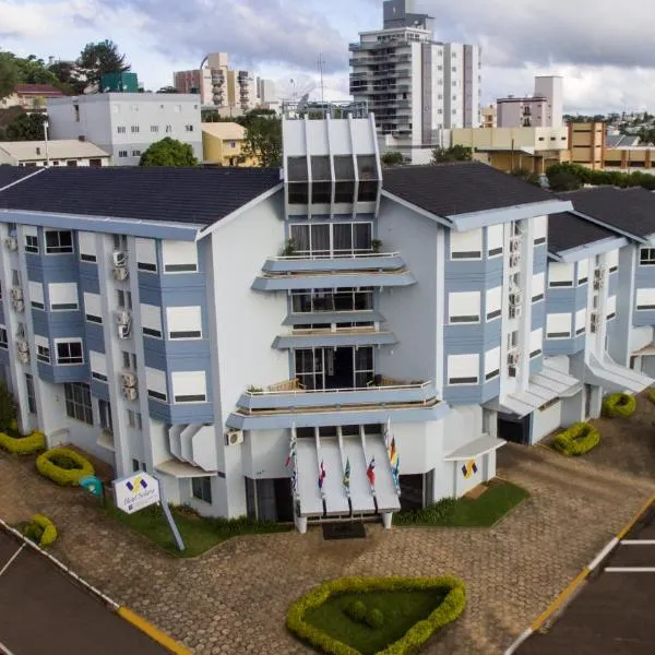 Hotel Solaris，位于São Miguel dʼOeste的酒店