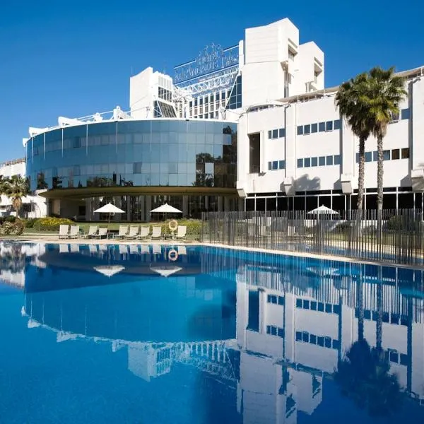 安达卢斯宫希尔肯酒店，位于科里亚德尔里奥的酒店