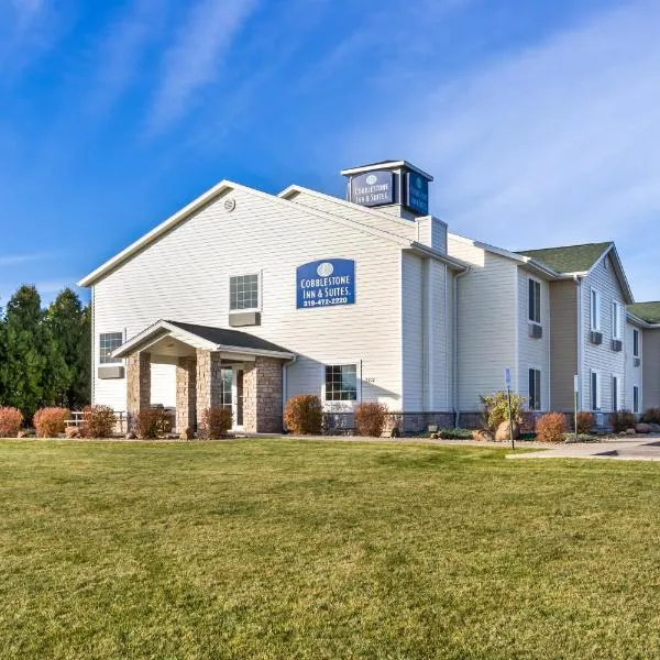 Cobblestone Inn & Suites - Vinton, IA，位于文顿的酒店