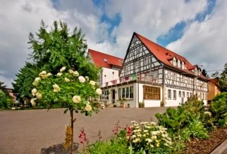 希尔施兰德酒店，位于绍恩多夫的酒店