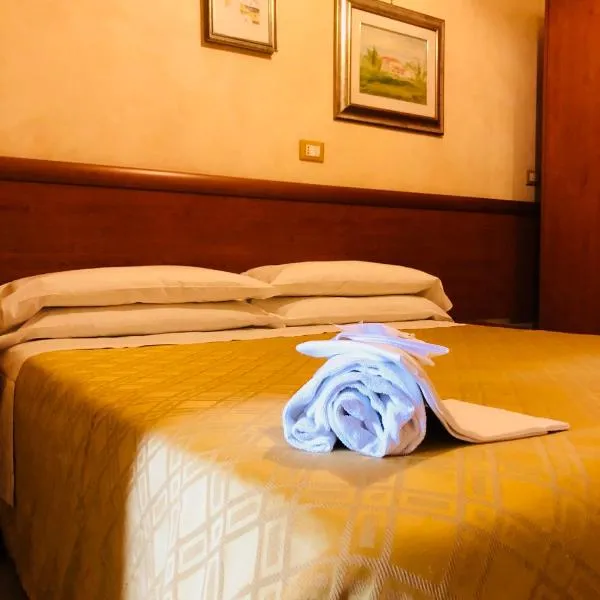 Hotel Casarola - Trigoria，位于Castel di Decima的酒店