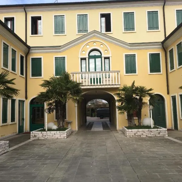 hotel alla busa，位于Lozzo Atestino的酒店