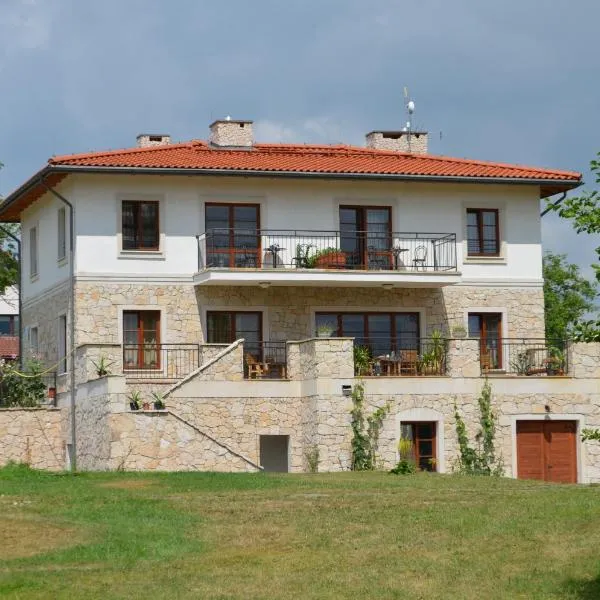 Winnica Avra，位于Wola Żyzna的酒店