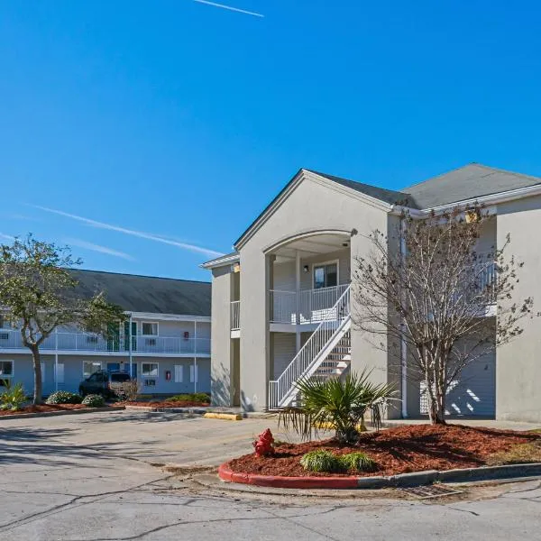 Motel 6-Bay Saint Louis, MS，位于贝圣路易斯的酒店