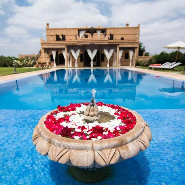 Villas Fleurs Marrakech，位于Aït Zat的酒店