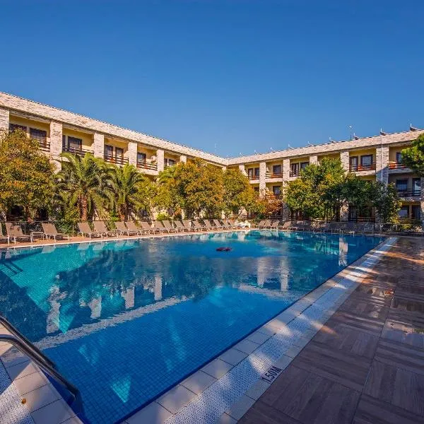 Iris Hotel & Spa，位于恰纳卡莱的酒店