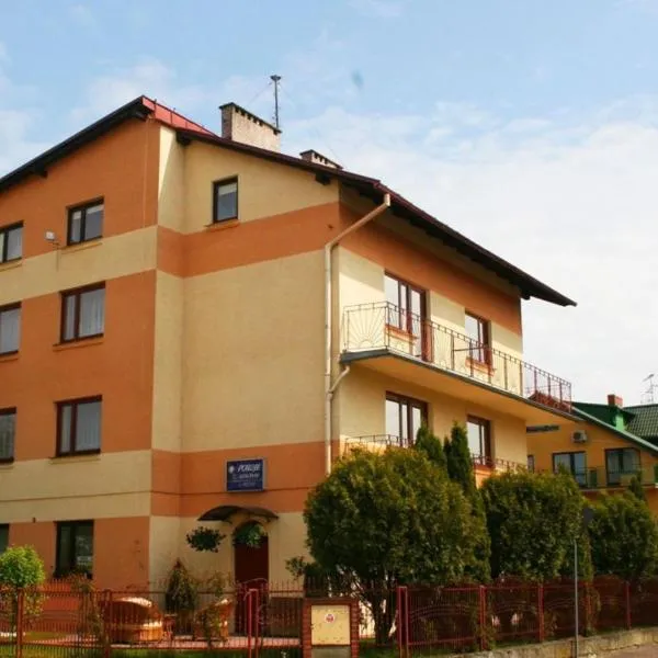 Pokoje Gościnne U Broni，位于瓦济的酒店