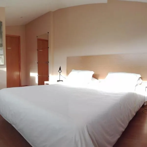 Penthouse - Low Cost，位于沃泽拉的酒店