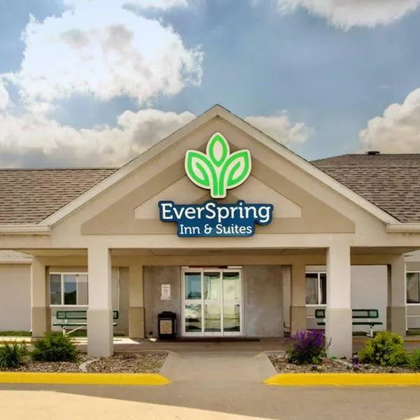 EverSpring Inn & Suites，位于Oskaloosa的酒店