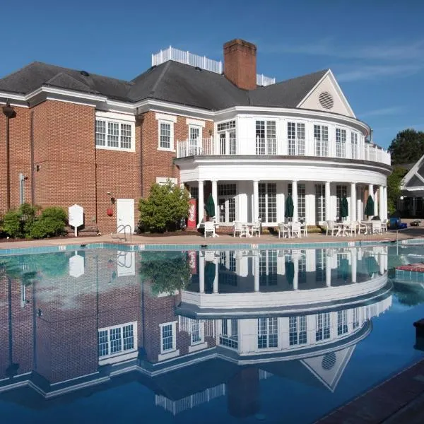 Vacation Village at Williamsburg，位于威廉斯堡的酒店