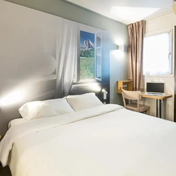 B&B HOTEL Grenoble Université 1，位于日尔的酒店