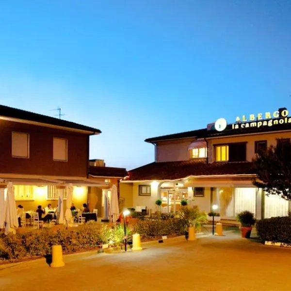 坎帕尼奥拉酒店，位于圣克罗切苏拉尔诺的酒店