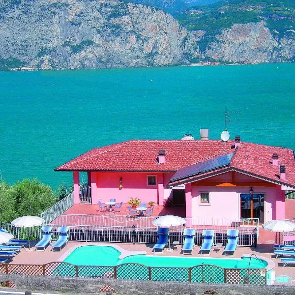 Hotel Residence Panoramica,位于布雷佐内加尔达的酒店