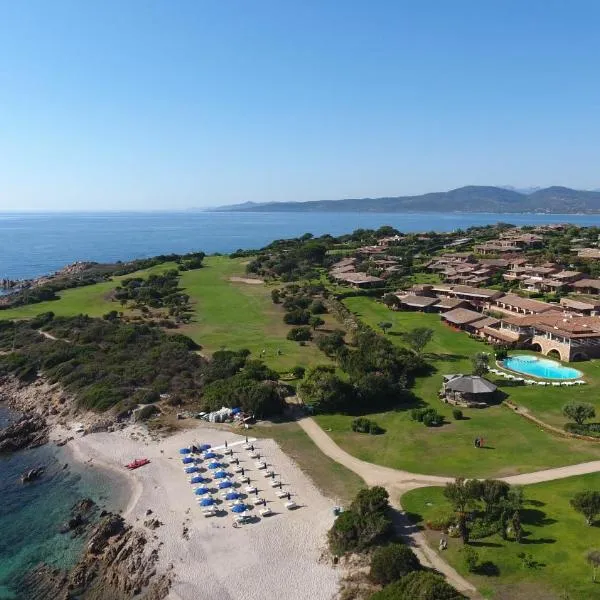Due Lune Puntaldia Resort & Golf，位于Sanalvò的酒店