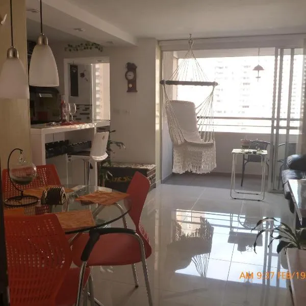 Apartamento en colores y o cabaña hermosa，位于麦德林的酒店