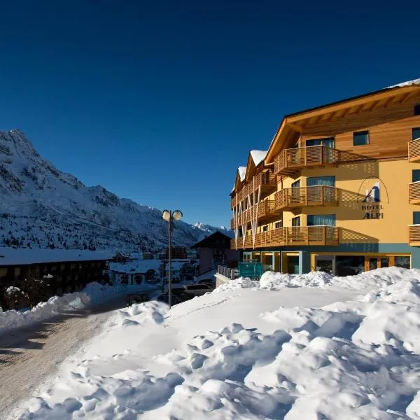 德勒阿尔卑酒店，位于Villa Dalegno的酒店