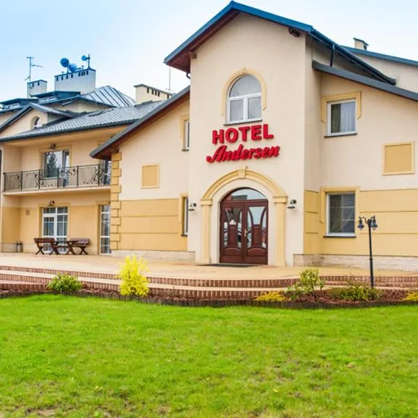 安徒生酒店，位于Boguchwała的酒店