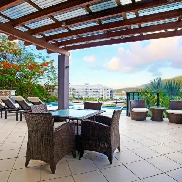 圣灵群岛海滨休闲公寓式酒店 - 仅限成人，位于白日梦岛的酒店
