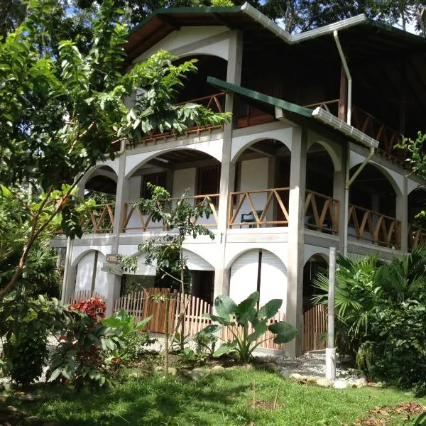 Cabañas Tucan Eco Hotel，位于卡普兰干的酒店