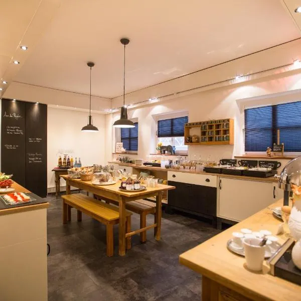 布克勒酒店，位于费尔巴赫的酒店