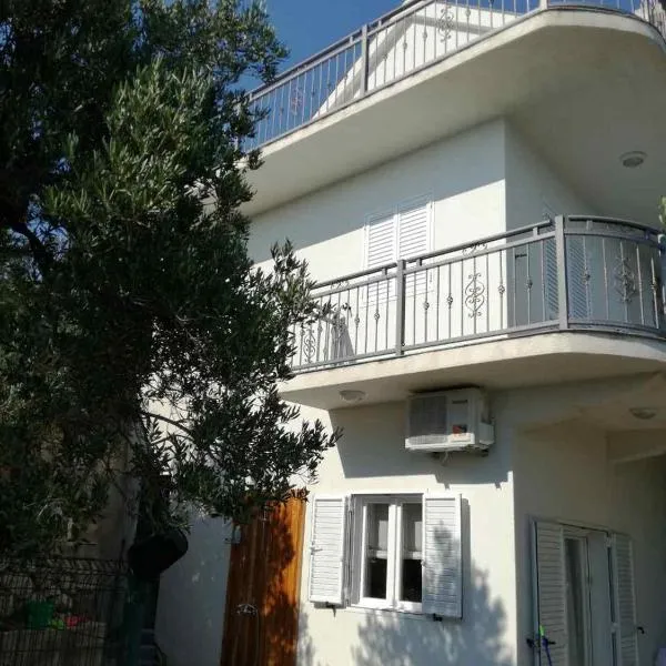 Holiday Home Mia，位于伯德古拉的酒店