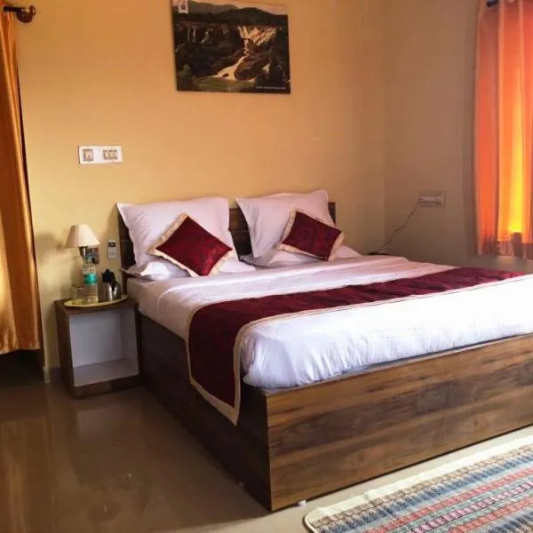 KSTDC Hotel Mayura Bharachukki, Shivanasamudra，位于Sivasamudram的酒店
