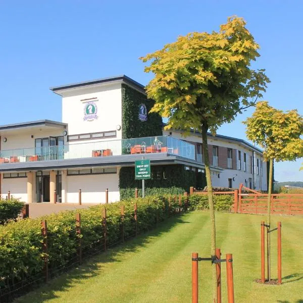 一格思顿乡村俱乐部酒店，位于Kilmacolm的酒店