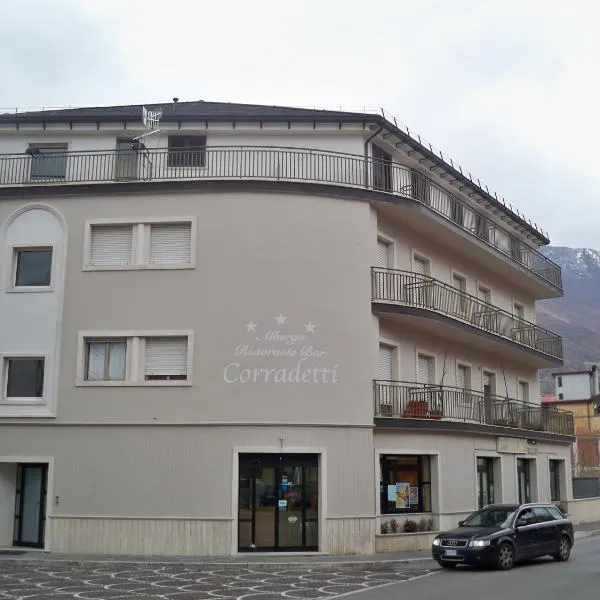 阿尔贝尔格克拉德提酒店，位于Montenero Val Cocchiara的酒店