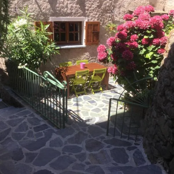 Casa a Stretta，位于Bisinchi的酒店