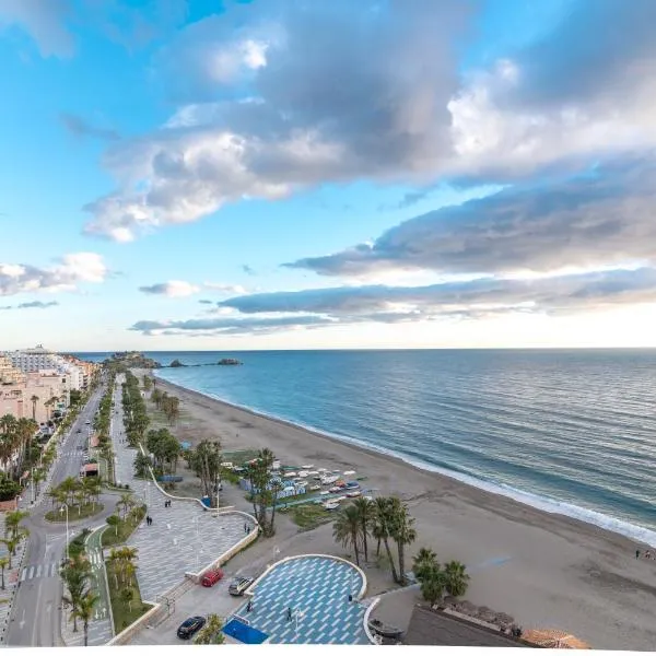 吉娜索尔公寓，位于阿尔姆尼卡的酒店