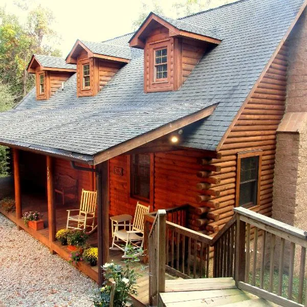 Alpine Log Cabin，位于布恩的酒店