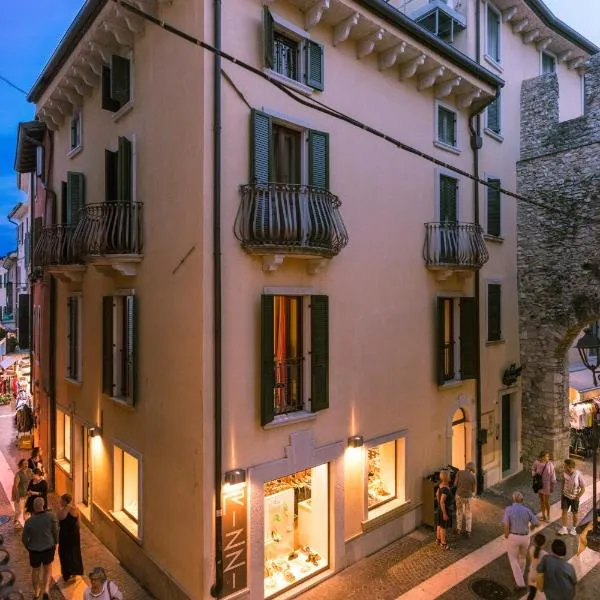 Appartamenti La Grotta，位于巴多利诺的酒店