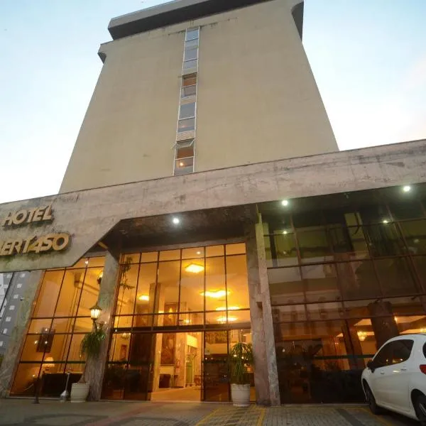 贝尔塔索酒店，位于沙佩科的酒店