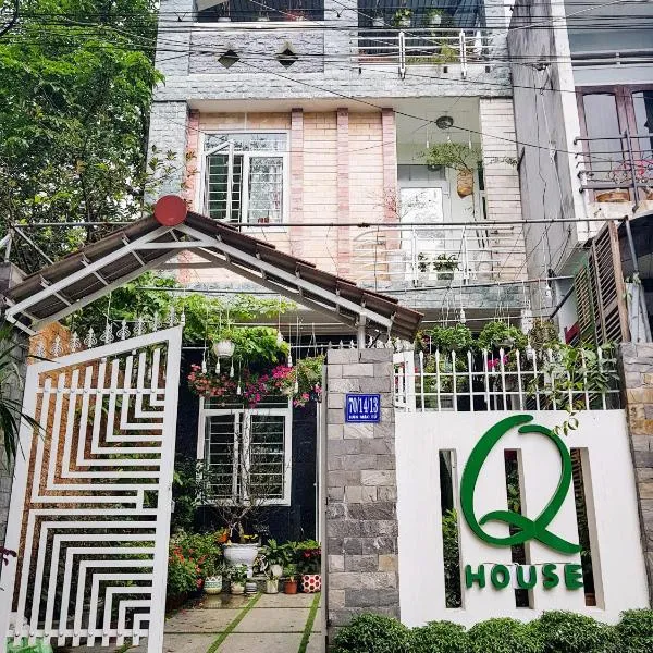 Q House- Green Villa Quy Nhơn，位于Bình Thành的酒店