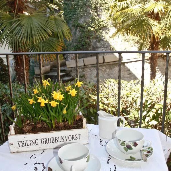 Casa Azzurra，位于梅纳焦的酒店