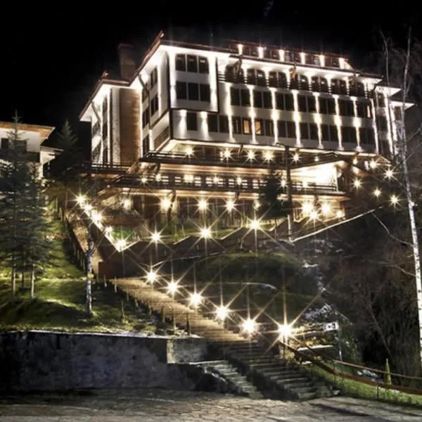 Shiroka Laka Hotel，位于西洛卡卢卡的酒店