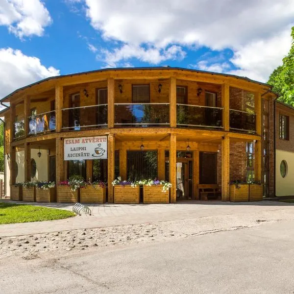 KEMERI Hotel in National Park - FREE PARKING，位于Antiņciems的酒店
