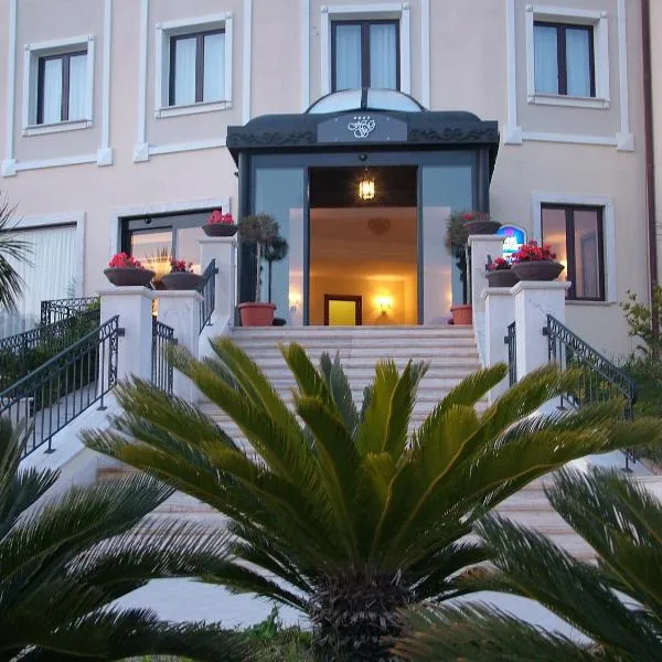 Hotel San Giorgio，位于Ovile SantʼAndre的酒店