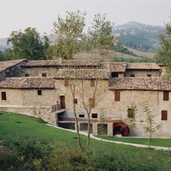穆利诺伦提诺度假屋，位于Montecalvo Versiggia的酒店