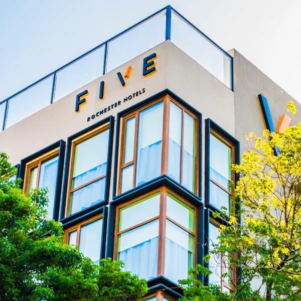 Five Hotel & Residences，位于亚松森的酒店