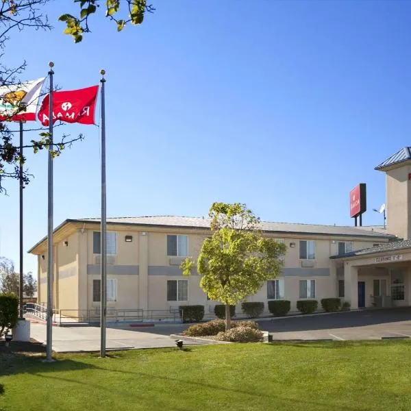 威廉姆斯华美达酒店，位于Colusa的酒店