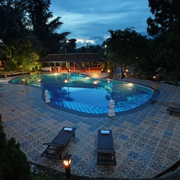 绿色热带村酒店，位于丹戎潘丹的酒店