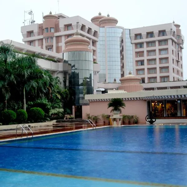 布巴内斯瓦尔斯沃兹高级酒店，位于Chandaka的酒店