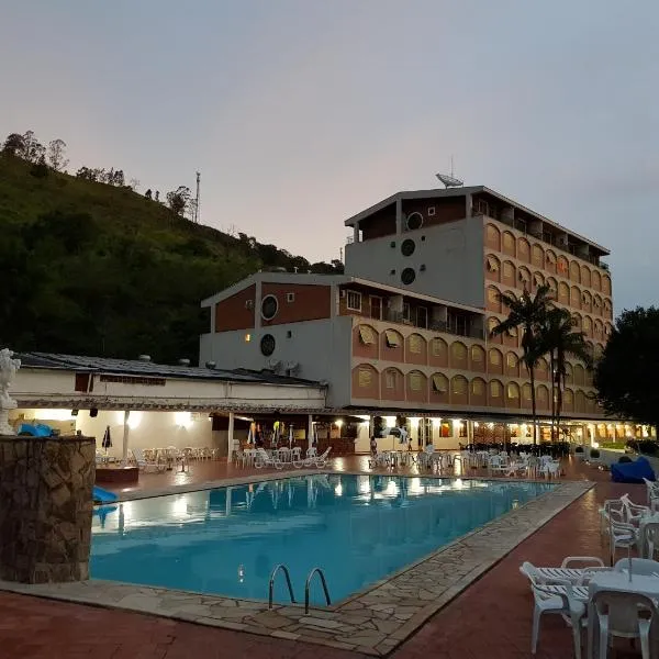 Hotel Cavalinho Branco - Aptos 241 e 317，位于塞拉内格拉的酒店