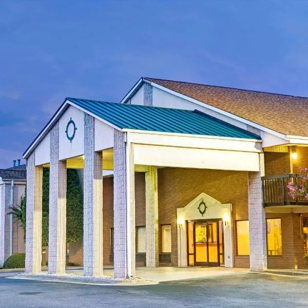 穆尔斯维尔戴斯酒店，位于卡托巴湖-诺尔曼的酒店