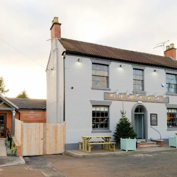 The Saracens Head，位于斯通的酒店